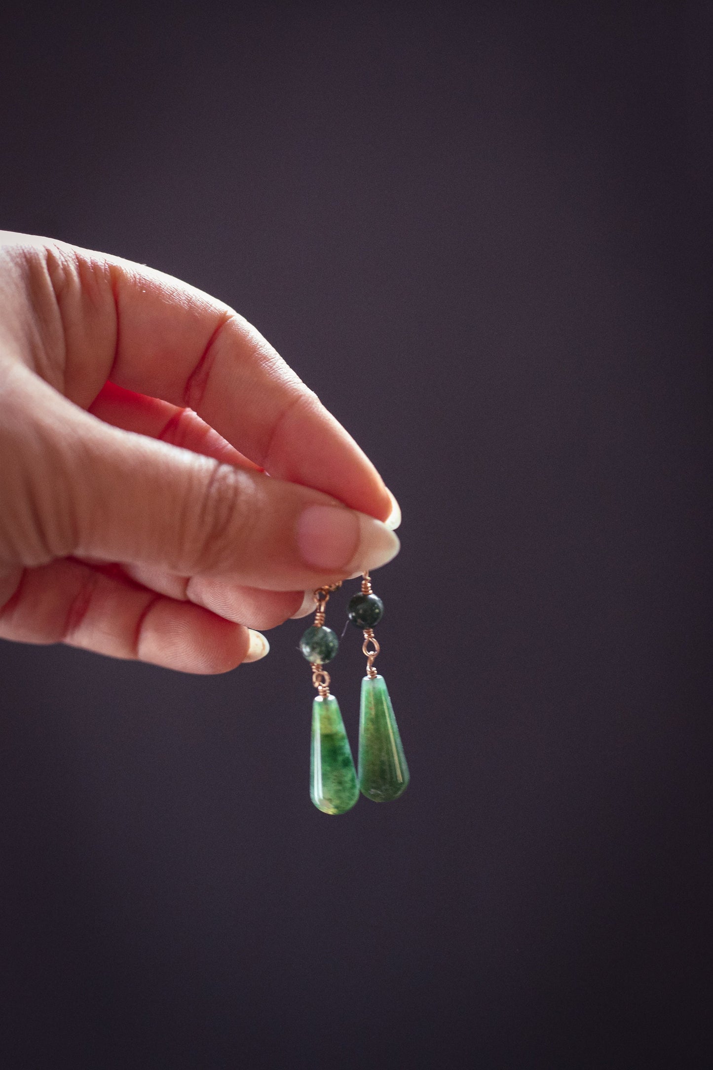 Nephrite Jade tear drop earrings - Vintage Estate Jewelry