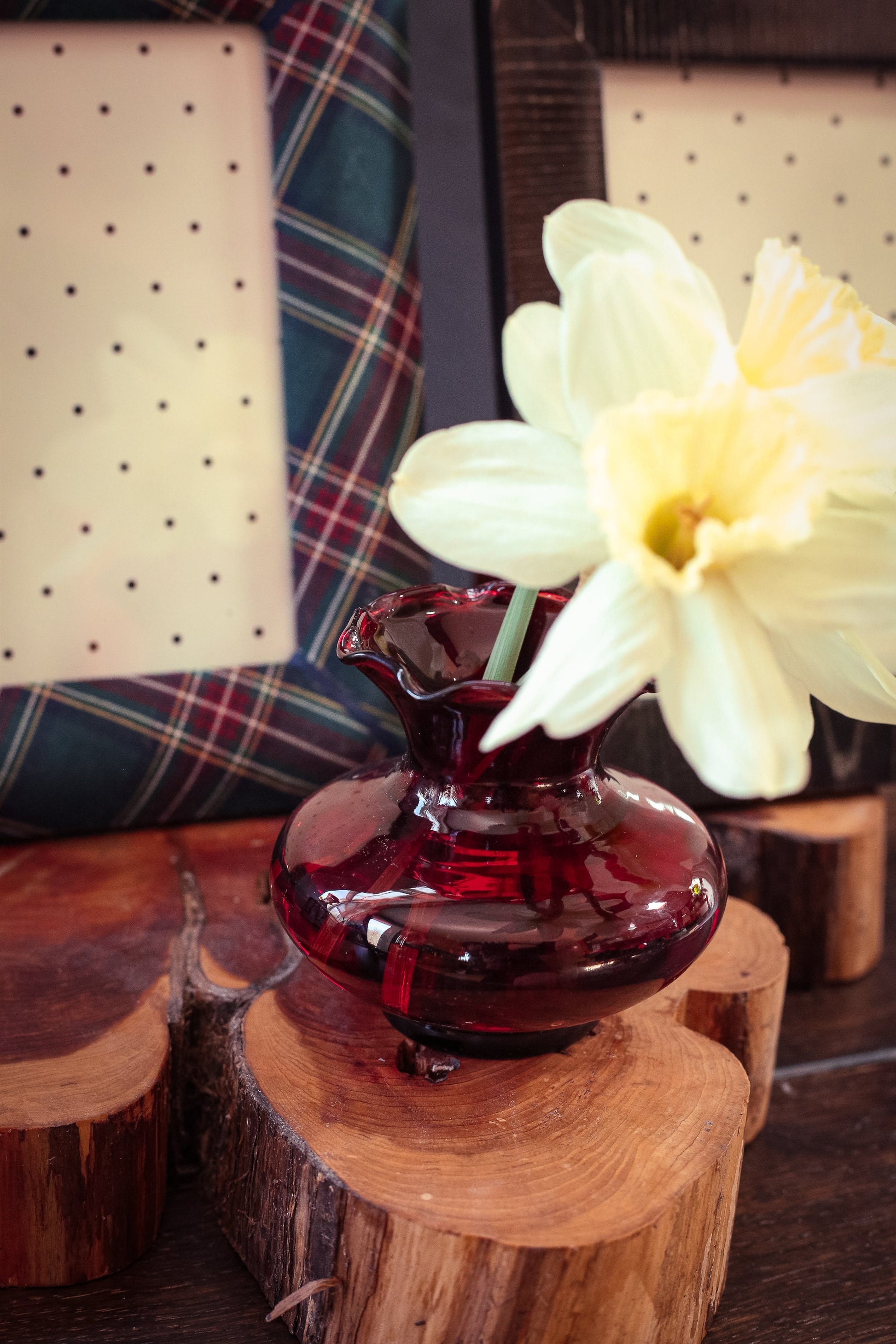 Red Ruffled Edge Glass Vase - Vintage Midcentury Bud Vase