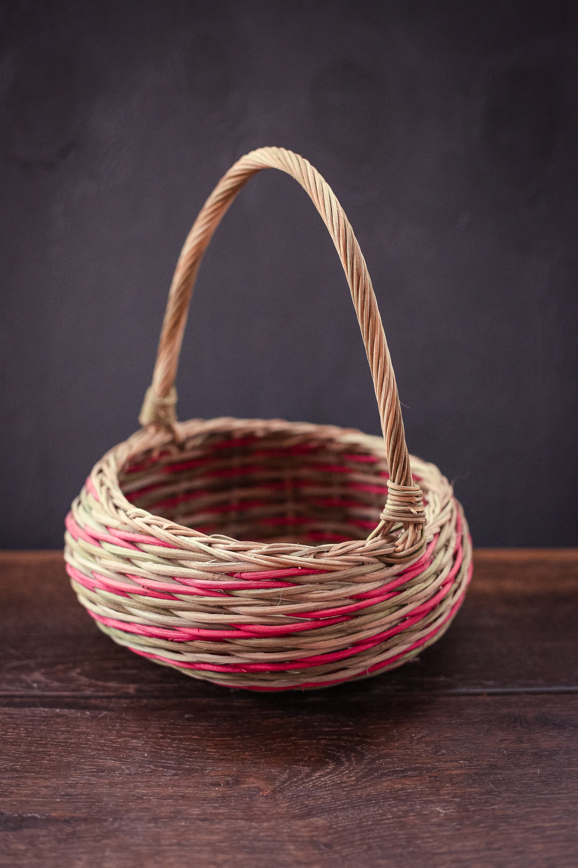 Multi-Color Round Wicker Basket with Handle - Vintage Holiday Decorative Wicker Basket