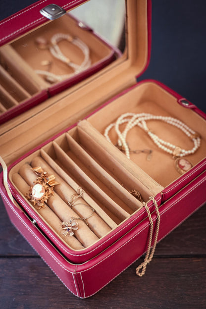 Fossil Red Leather Jewelry Box Set - Vintage Leather Travel Case *see description for condition