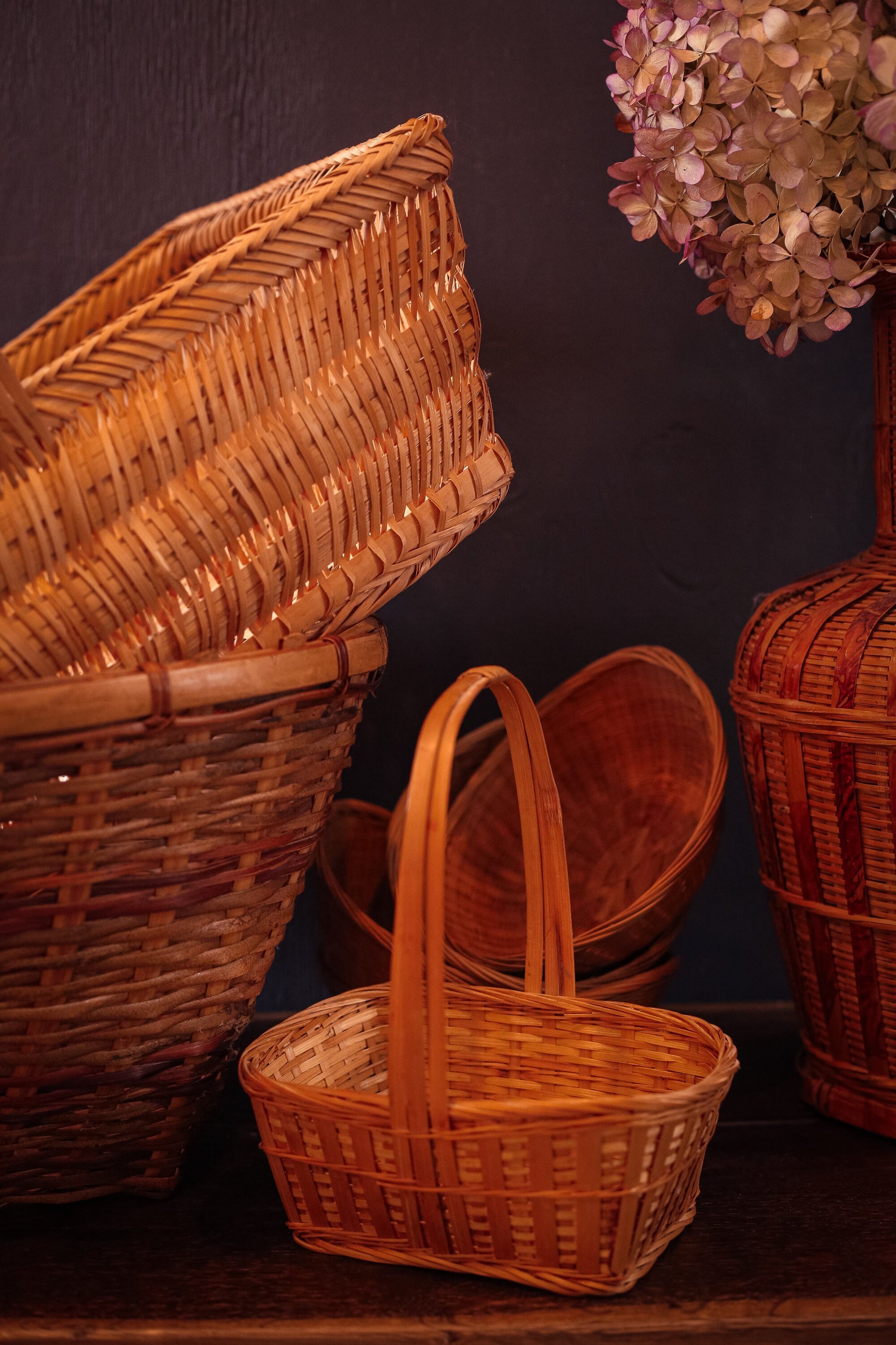 Small Wicker/Rattan Gathering Basket Rectangular Flat Bottom with Handle - Vintage Bamboo Fruit or Berry Harvesting Basket